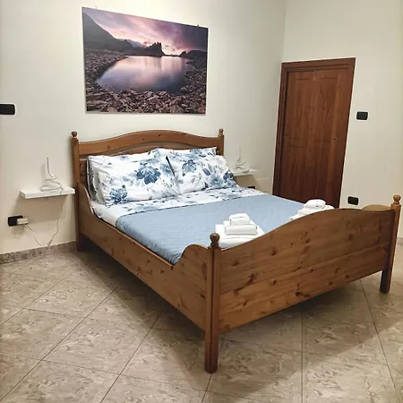 דירה Lo Scorcio Sulla Piazza Salbertrand